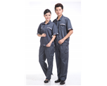 夏季工(gōng)作(zuò)服 
